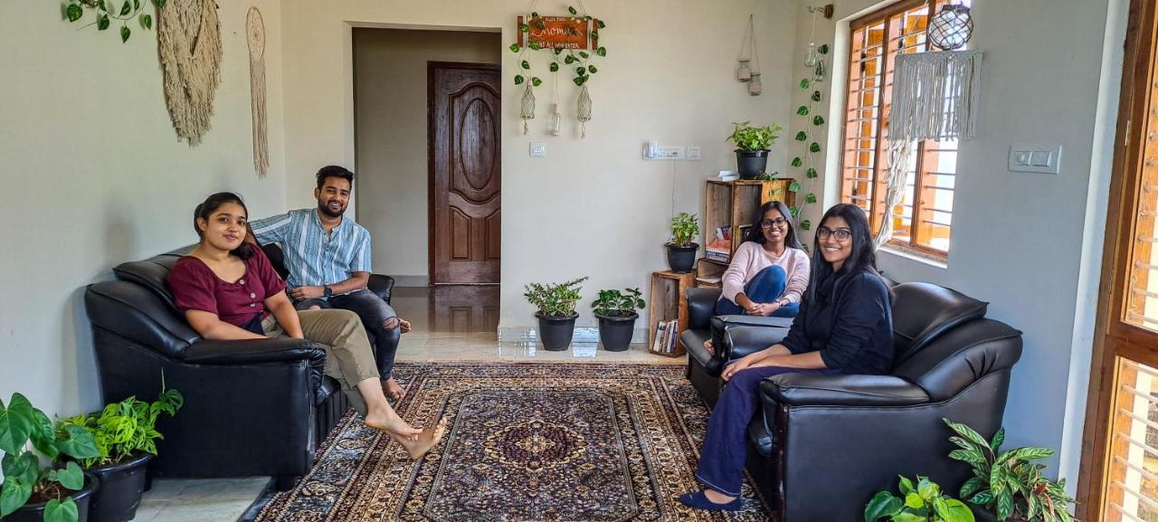 Homestay Ghar - Homestay, Where Family Lives Together
