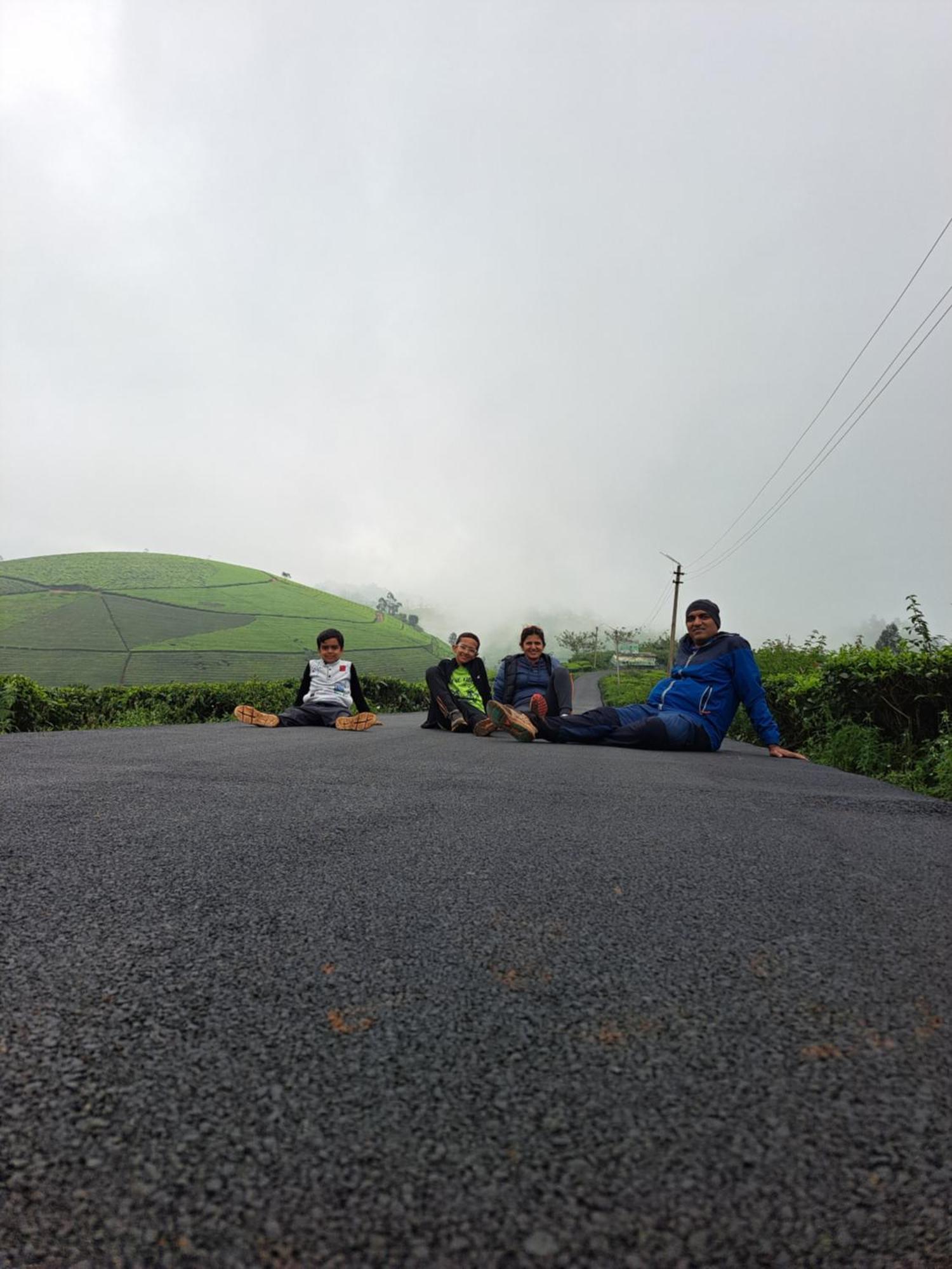 Homestay Ghar - Homestay, Where Family Lives Together *