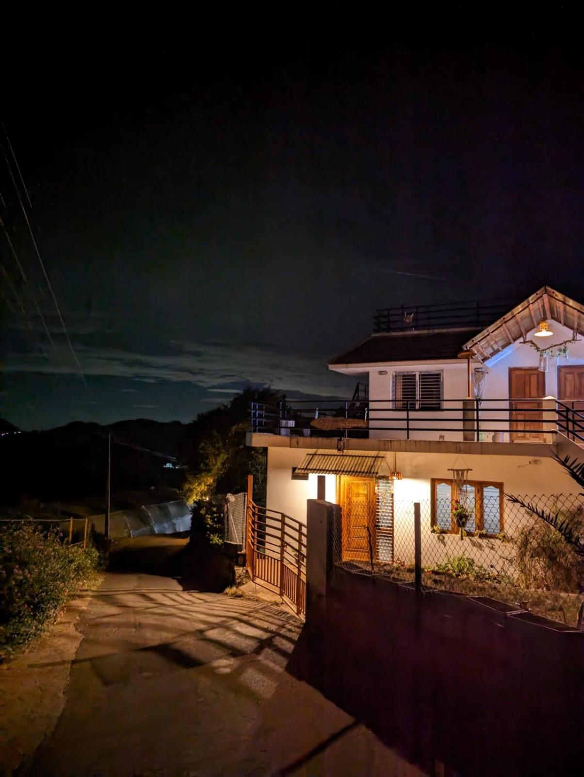 Ghar - Homestay, Where Family Lives Together